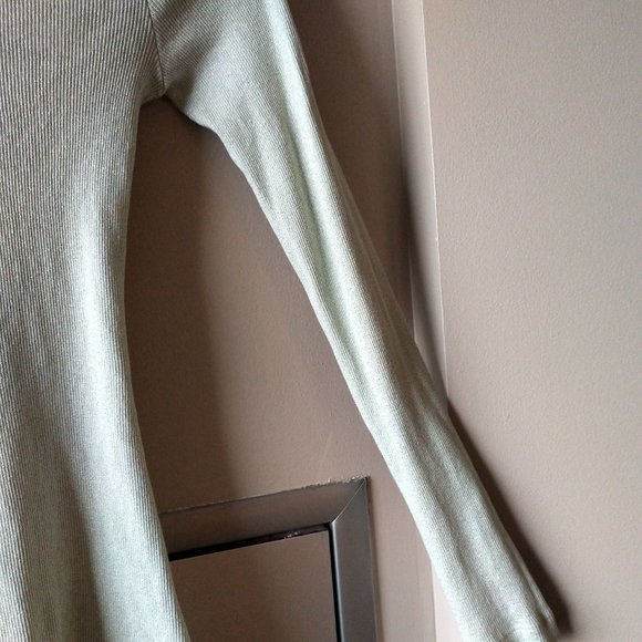 Charlotte Tarantola top - small - soft green - Picture 7 of 8